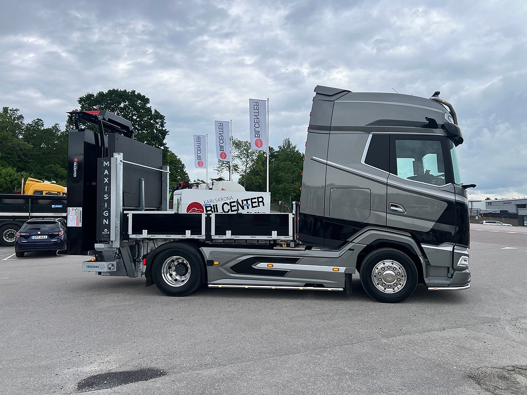 DAF XG+ 530 4x2 TMA Bil MaxiSign Online & Verdegro