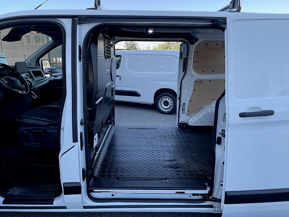 Bild på Ford transit Custom 280 2.0 EcoBlue 130hk Aut B-KAMERA DRAG