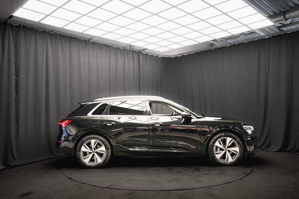 Audi q8-e-tron