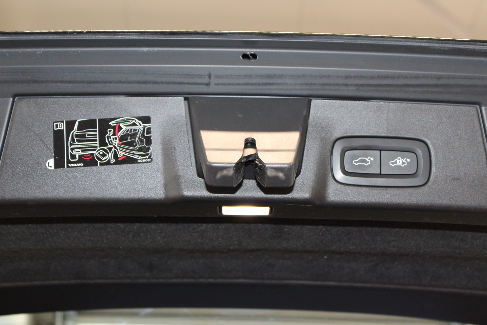 Volvo V90 Cross Country B4 AWD 197HK Advanced Edition, Drag, Värmare, 2022 - miniatyr 23