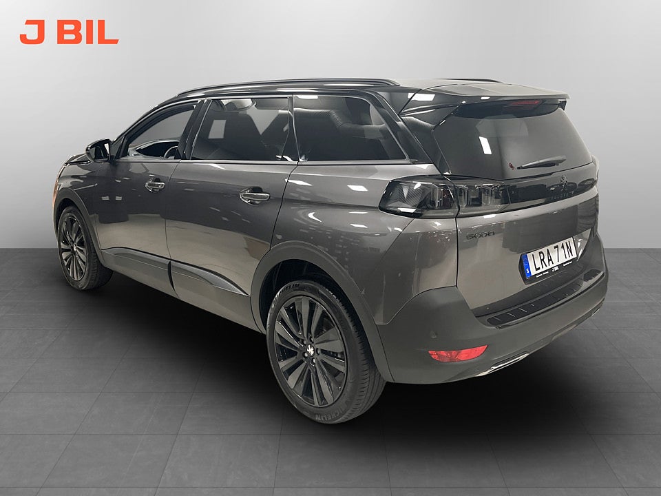 Bild på Peugeot 5008 GT Black Pack 1.2 PT 130hk Aut - 7-SITS,B-KAMERA,CARPLAY