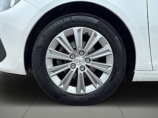 Peugeot 308 1.2 PureTech 130 EAT Drag/Kamera/MoK-värm/AdaptivFart – bild 14
