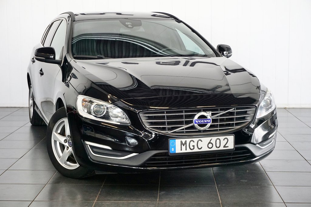 Volvo V60 D4 Geartronic Momentum Navi PDC Bak