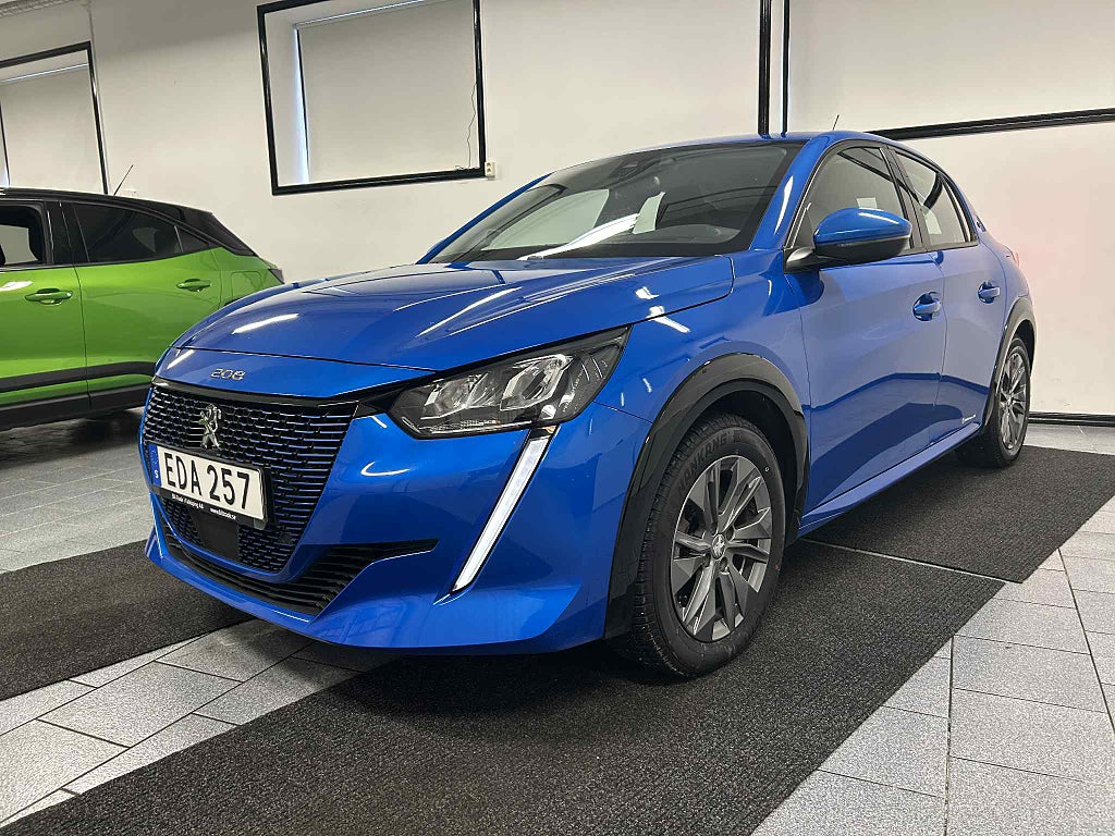 Peugeot E-208 50 kWh 136 hk Allure Carplay S/V Nybes 