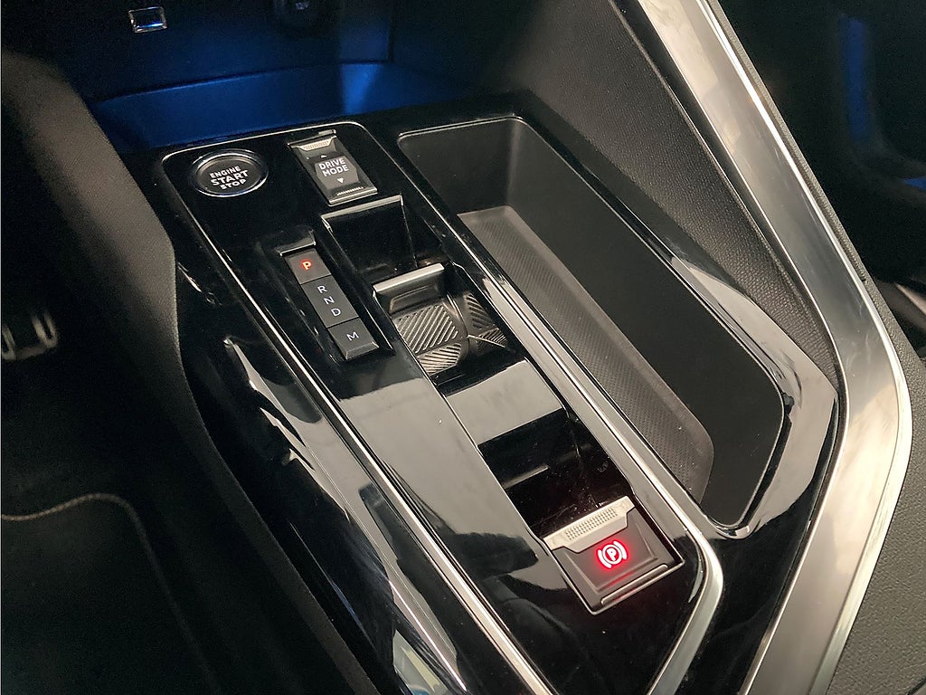 Bild på Peugeot 5008 GT 1.2 PT 130hk Aut - 7-SITS,B-KAMERA,CARPLAY