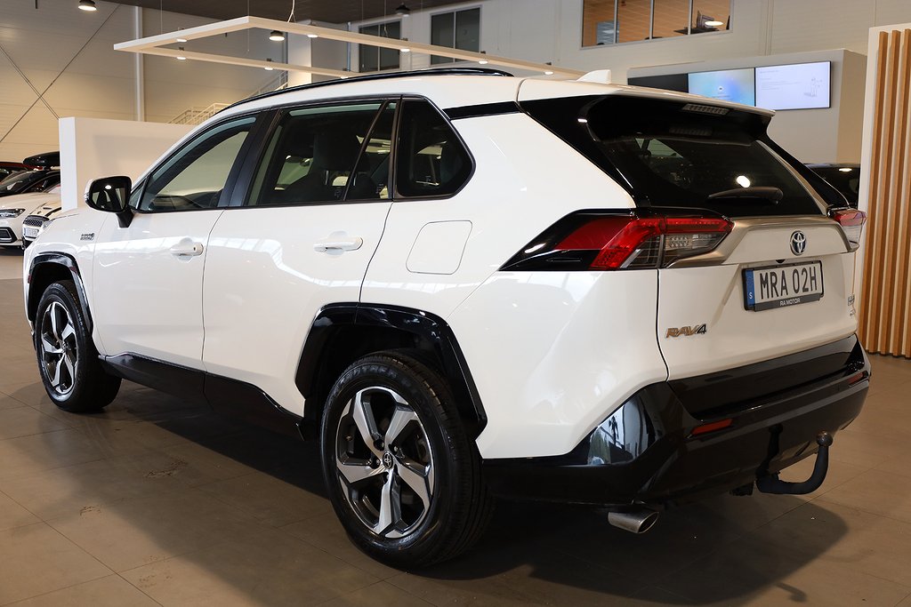Toyota RAV4 Plug-in Hybrid E-CVT Active AWD Dragkrok Kamera 2022