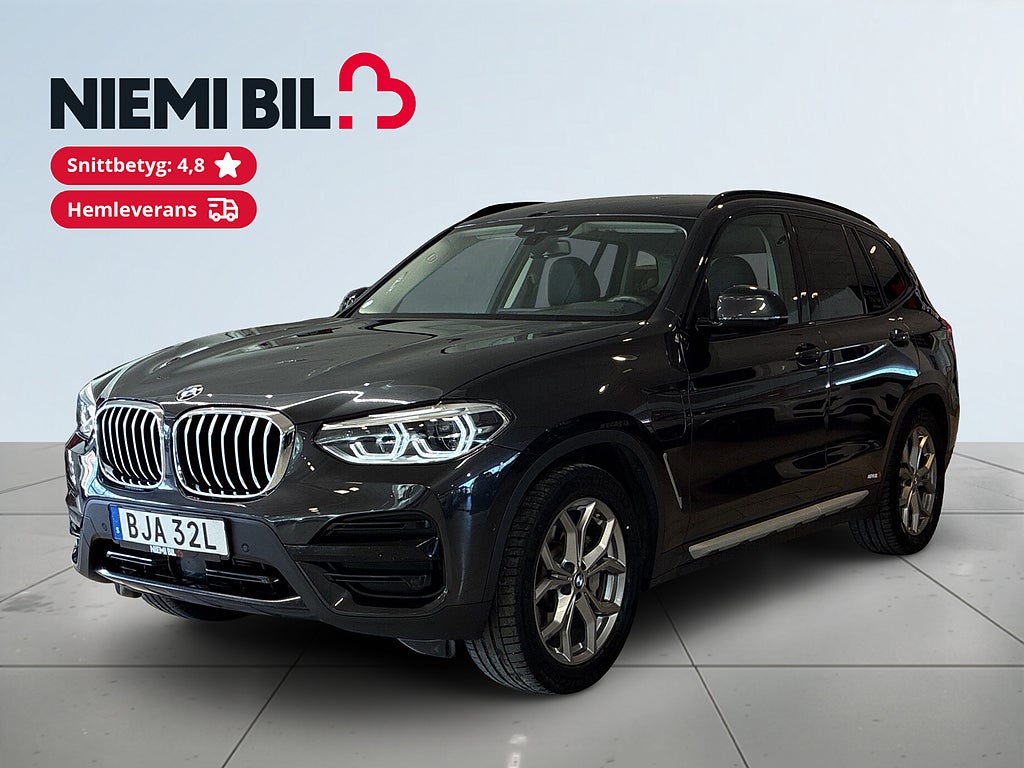 BMW X3 xDrive30e PLUG-IN Drag S&V-däck Bkamera HiFi-ljud Navi