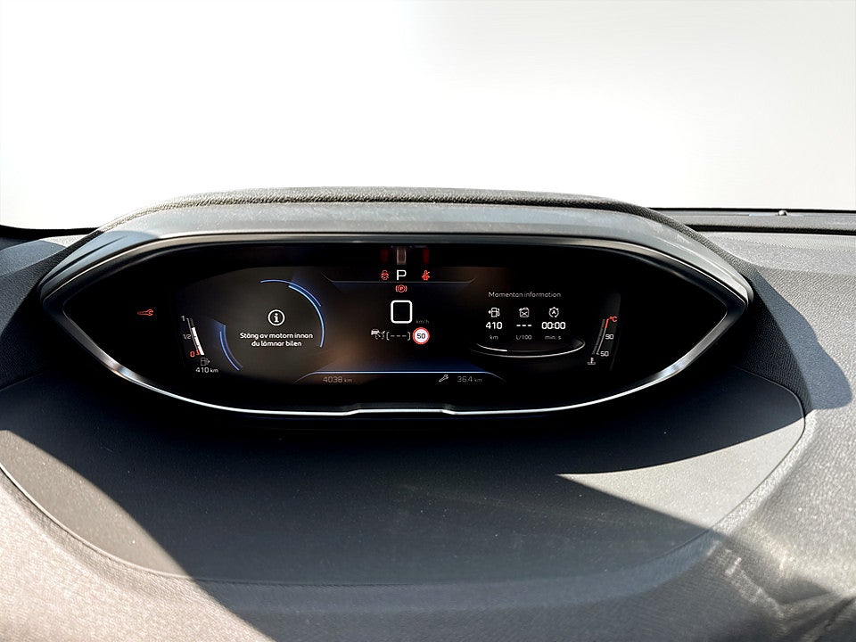 Bild på Peugeot 5008 GT 1.2 PT 130hk Aut 7-SITS B-KAMERA CARPLAY