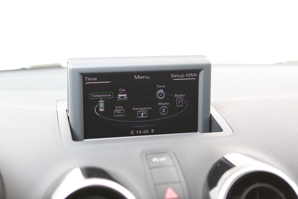 Audi A1 1,4 TFSI 122hk S Tronic Nybesiktad 2011