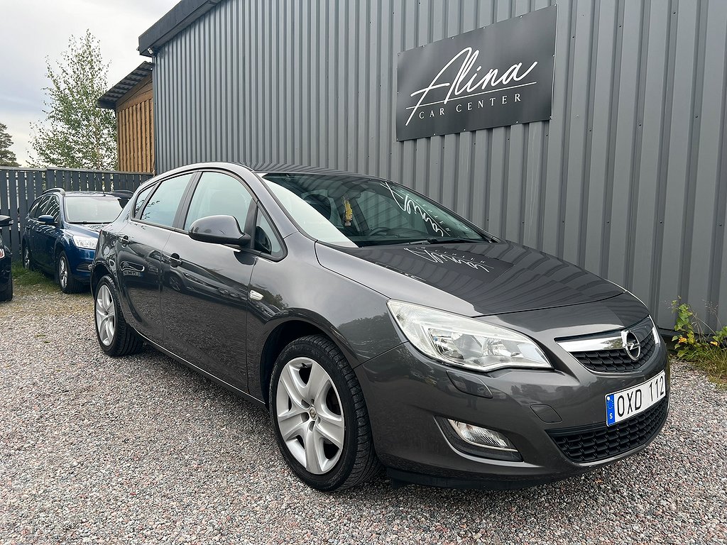 Opel Astra 1.6 Enjoy Euro 5 P-sensor Nybesiktigad Nyservad