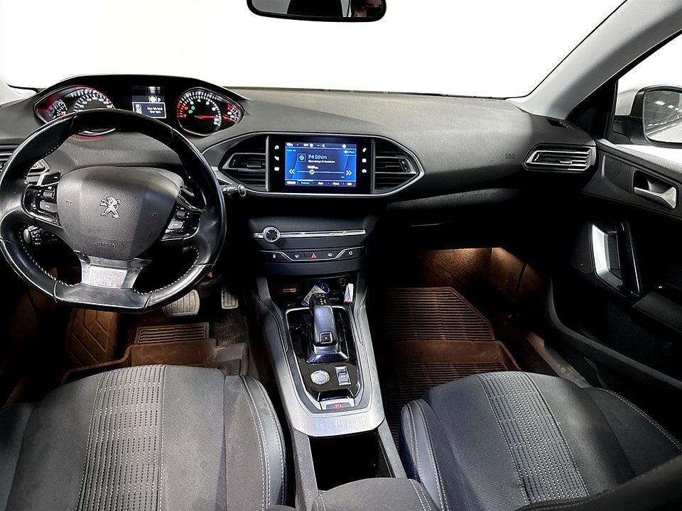 Bild på Peugeot 308 SW Allure 1.2 PT 130hk Aut KAMPANJRÄNTA 3,99%