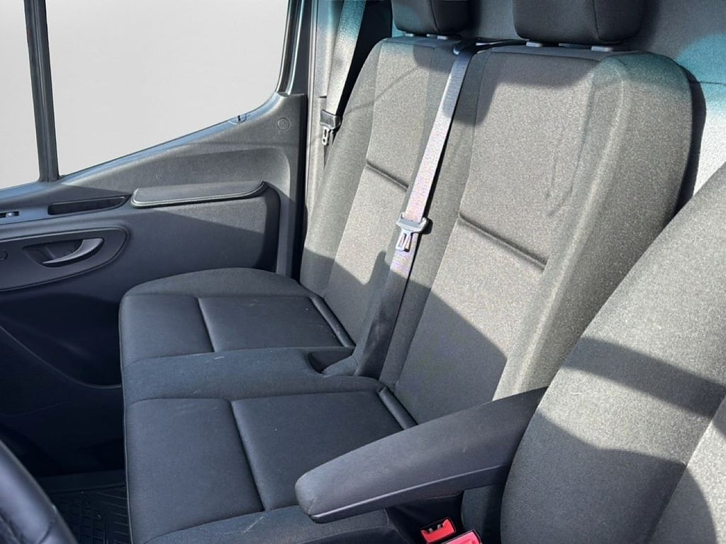 Mercedes-Benz Sprinter 2025 - miniatyr 14