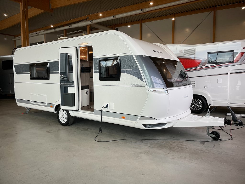 560 Prestige WLU - Hobby 560 Prestige WLU /Långbäddar/Badrum bak/Fint skick