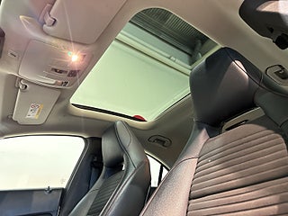 Mercedes-Benz CLA 200 d 7G-DCT AMG Line Drag MoK Pano Kamera SoV