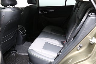 Kombi Subaru Outback 11 av 23