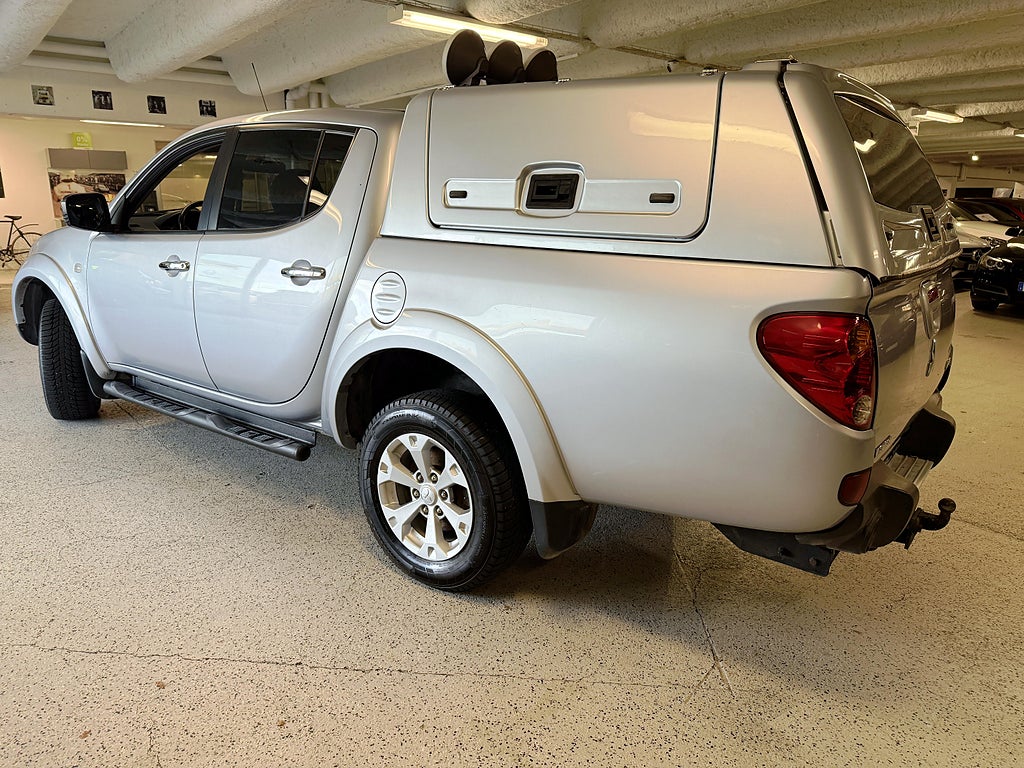 Mitsubishi L200 Dobbelcab 2.5 4x4 Automatisk, 5-trinn, 178hk, 2010
