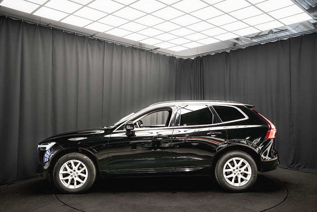 Volvo XC60 B4 AWD DRAG KAMERA D-VÄRMARE CARPLAY GOOGLE MOMS 197hk