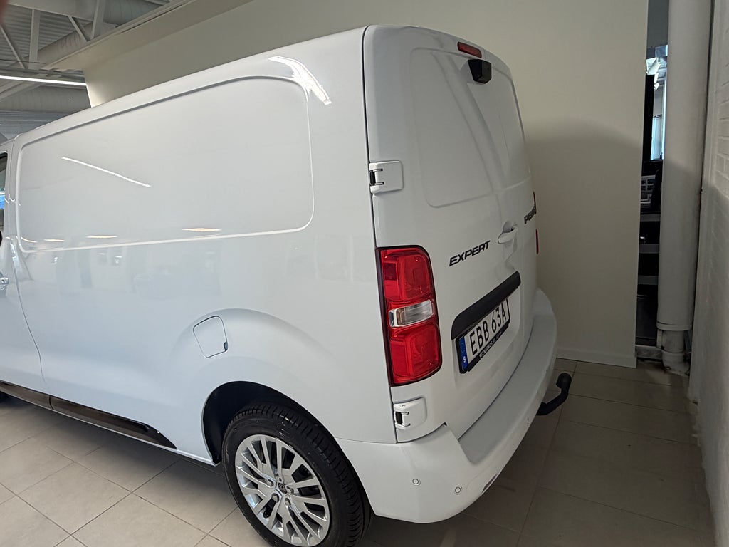 Peugeot Expert 2.2 BlueHDi 150 EAT Euro 6 Värmare Drag SoV Hjul thumbnail