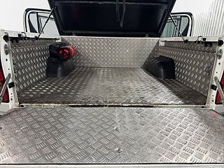 Toyota Hilux Dubbelhytt 2.4 AWD MOMS/Kamera/Drag/D&M-värmare/LEDramp