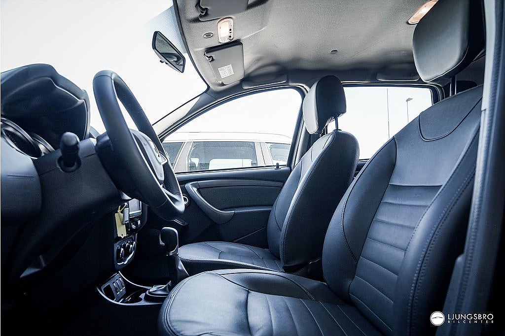 Dacia Duster 1.5 dCi EDC 109hk / Blackline / Skinn / Ny kamrem