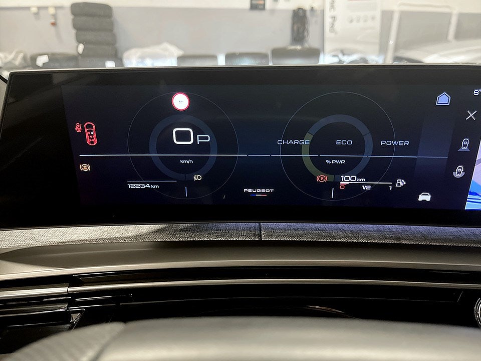 Bild på Peugeot 5008 GT Hybrid 145hk Aut - 7-SITS,B-KAMERA,NAV