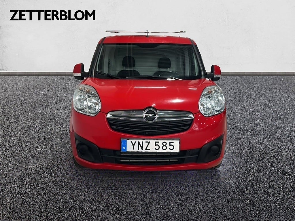 Transportbil - Skåp Opel Combo 5 av 17