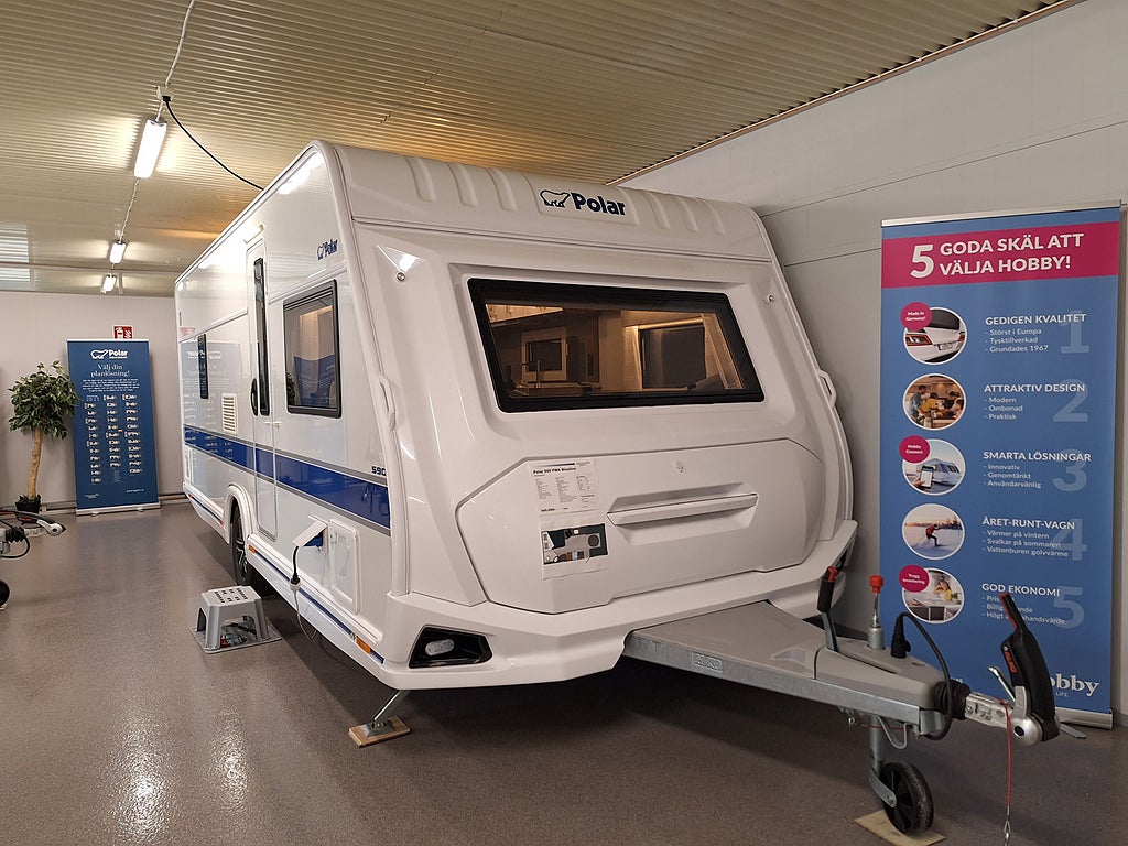 Polar Blueline 590 FWA Dubbelbädd, AC, Kampanjpris!