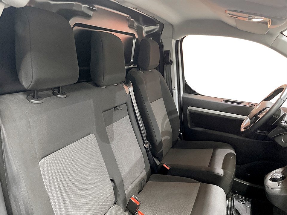 Bild på Citroën Jumpy PRO+ 2.0 BHDi 145hk Aut - DRAG,WEBASTO,NYSERVAD