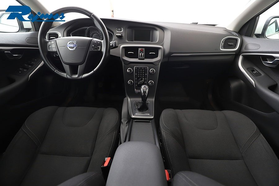 Volvo V40 D2 Manuell, 6-trinn, 115ps, 2015