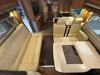 Husbil-halvintegrerad Kabe ROYAL 880 LT 16 av 33