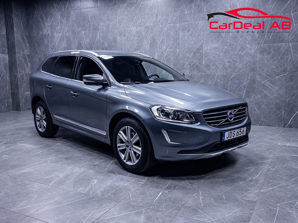 Volvo XC60 D4 AWD Geartronic Summum Värmare Skinn GPS Drag Keyless
