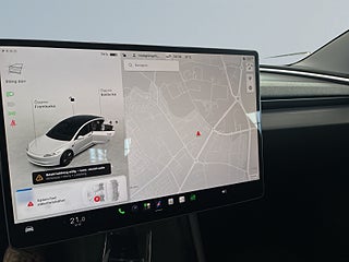 Tesla Model 3 Long Range AWD Premium S&V-hjul/Drag/VärmeP/PremiumLjud – bild 15
