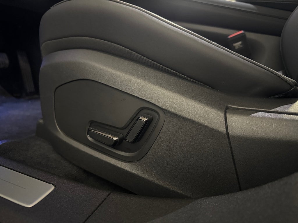Polestar 4 Long Range Single Motor DRAG Panorama Navi Apple 360° bild 20