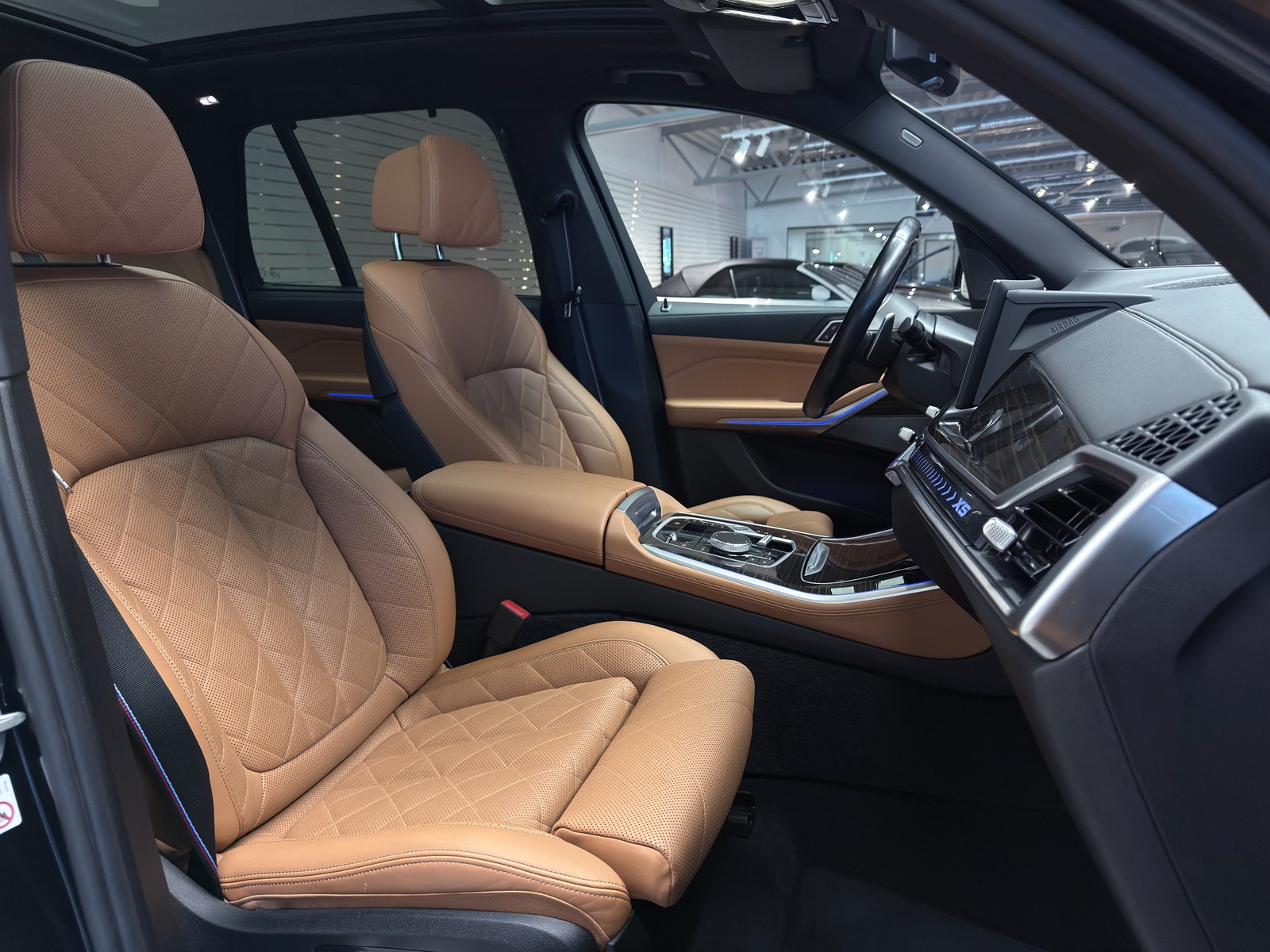 BMW X5 xDrive50e 490hk M-Sport | Innovation | Drag 2024 - miniatyr 19