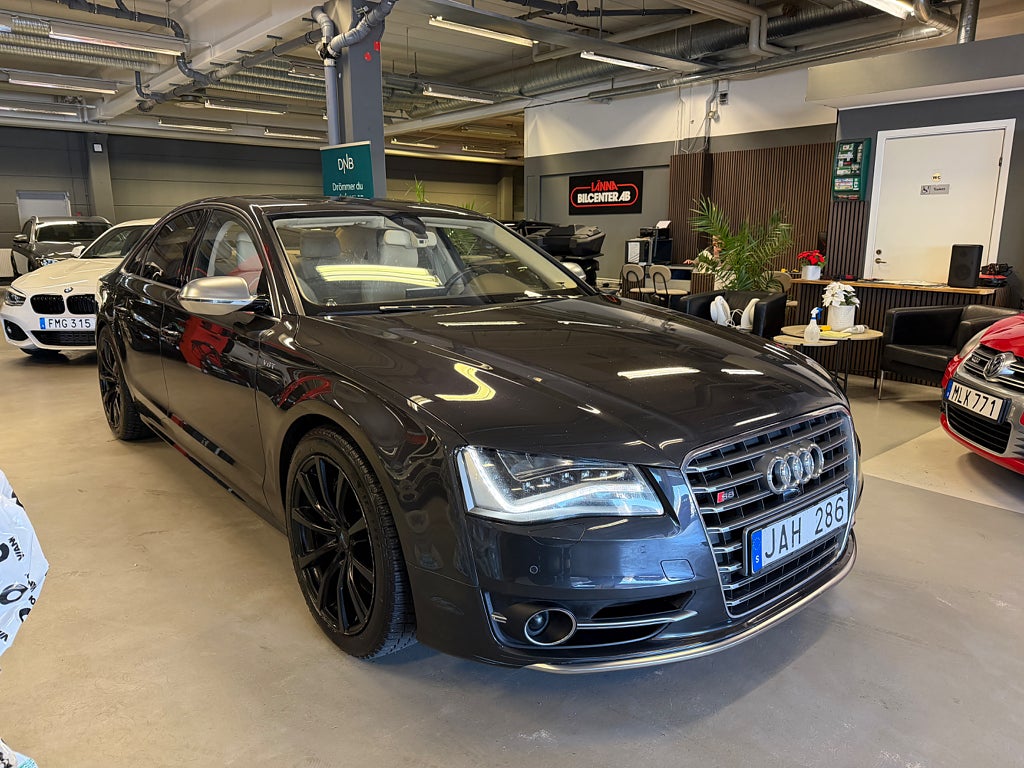 Audi S8 2013 - miniatyr 4