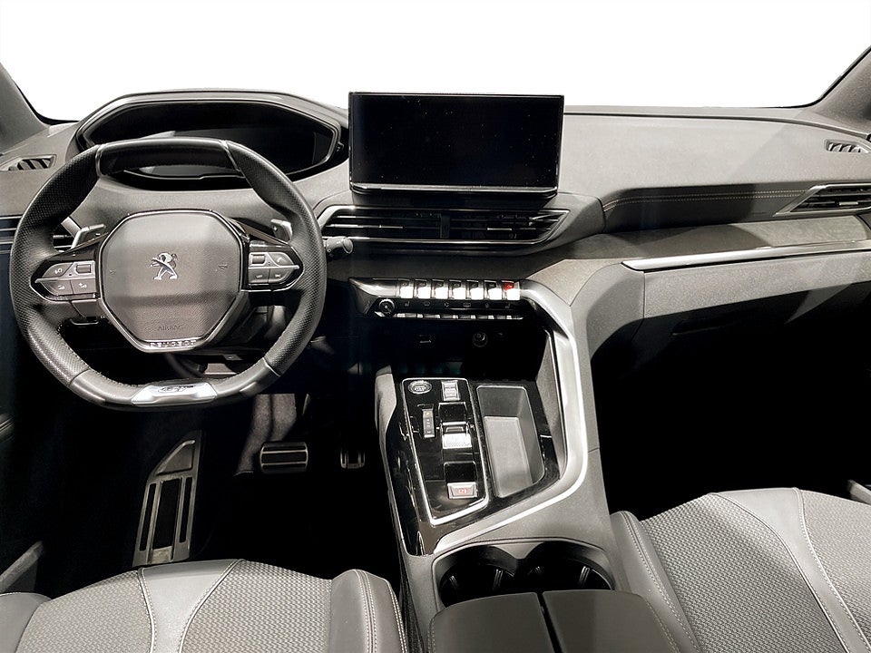 Bild på Peugeot 5008 GT 1.2 PT 130hk Aut 7-SITS B-KAMERA CARPLAY