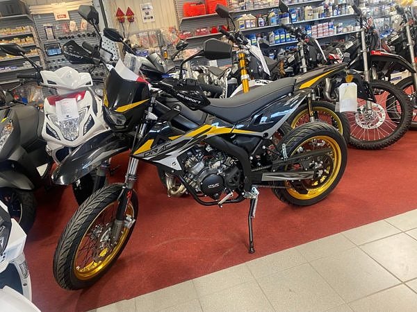 Rieju DRAC SM NIGHTRIDER 