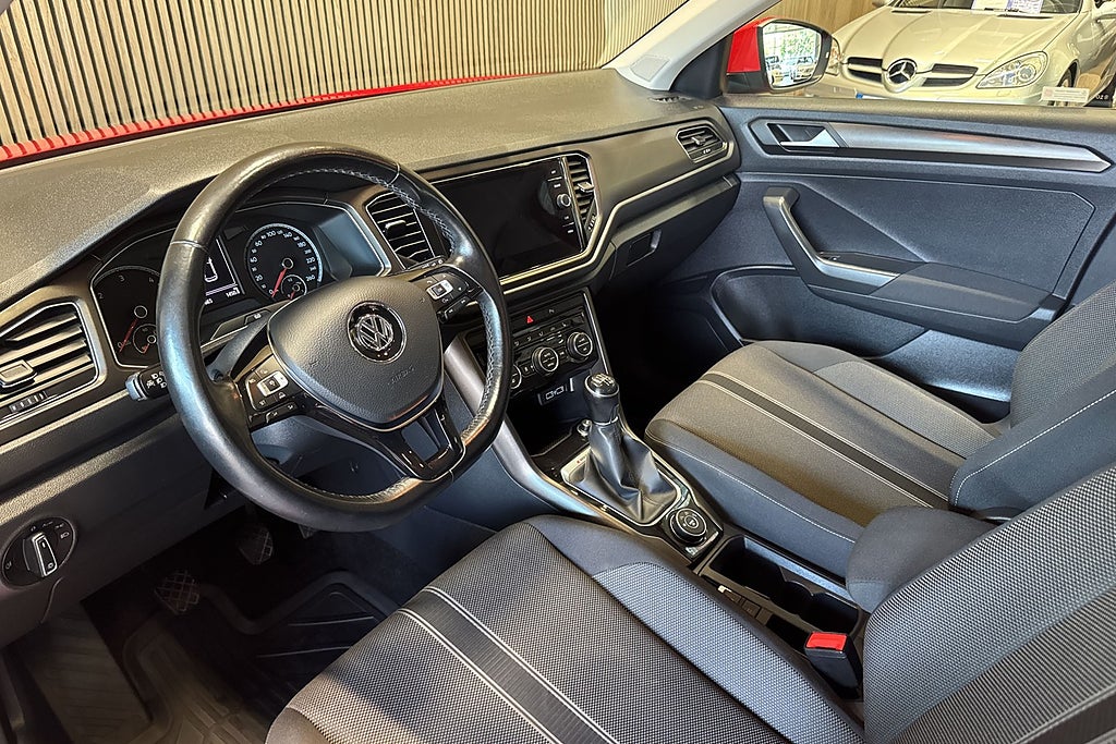 Volkswagen T-Roc 2.0 TDI DPF SCR 4Motion Base
