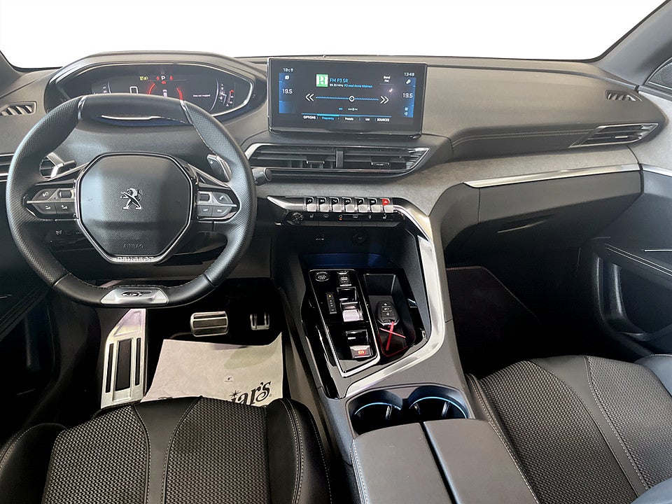 Bild på Peugeot 5008 GT 1.2 PT 130hk Aut 7-SITS B-KAMERA