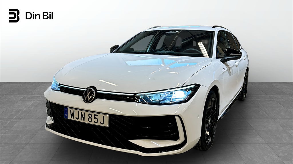 Volkswagen Passat TDI DSG 4M R-line Black style P-värmare/Drag