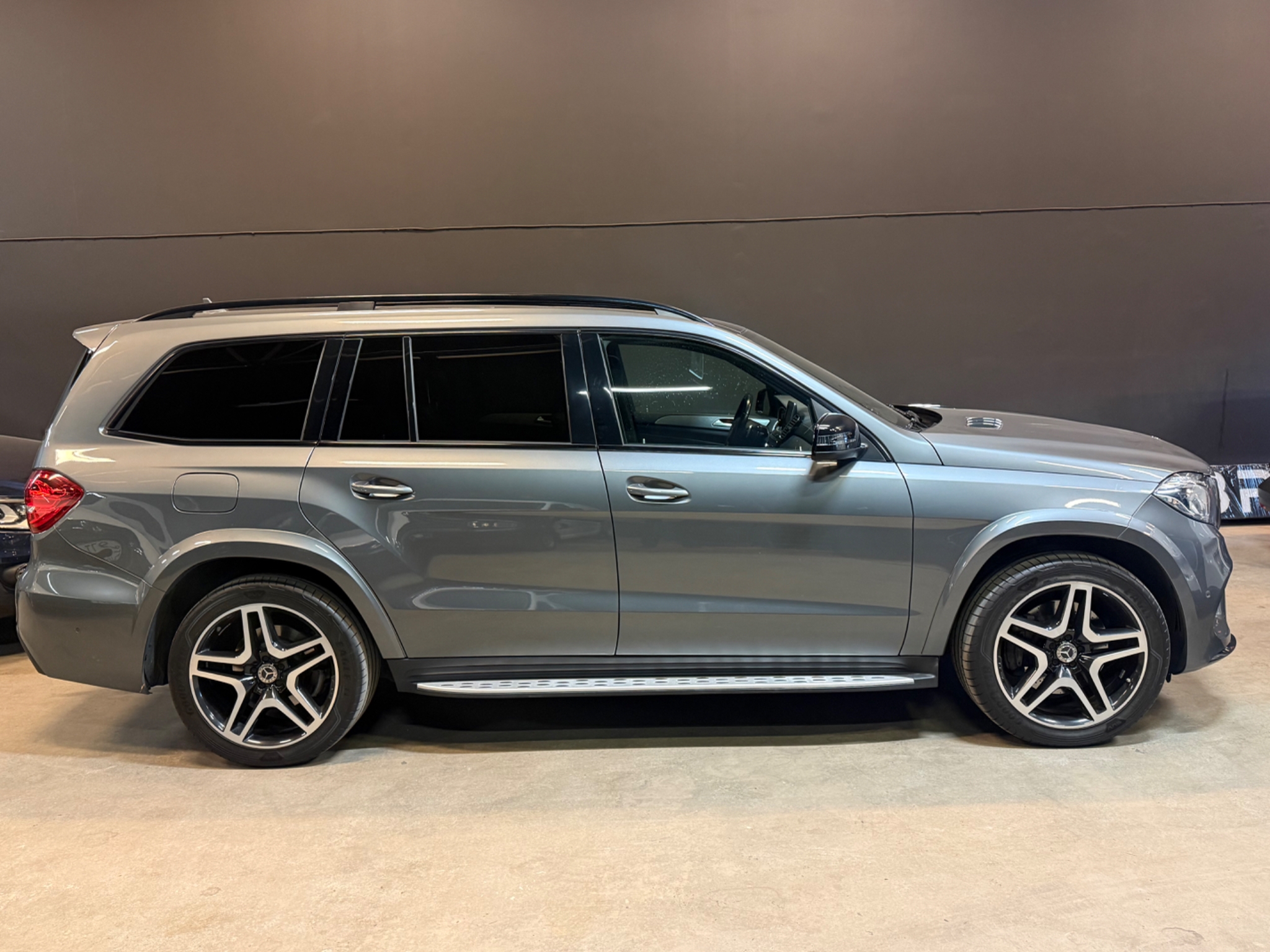 Mercedes-Benz GLS 2017, photo 5/42