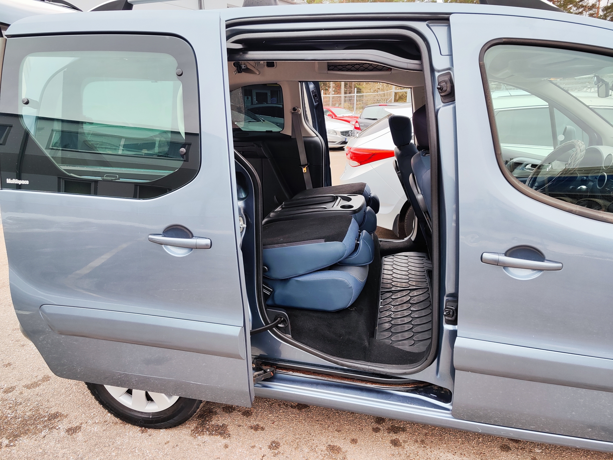 Citroen Berlingo 2010, bild 7/50