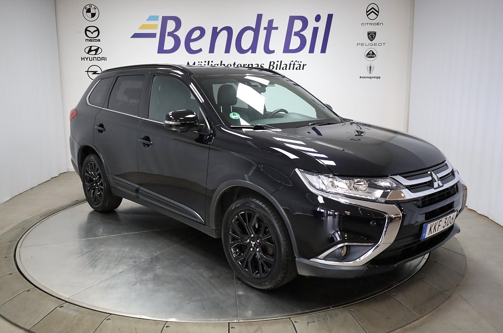 Mitsubishi Outlander 2.2 Di-D 4WD Onyx 7-sits / Taklucka / Rattvärme/ Drag