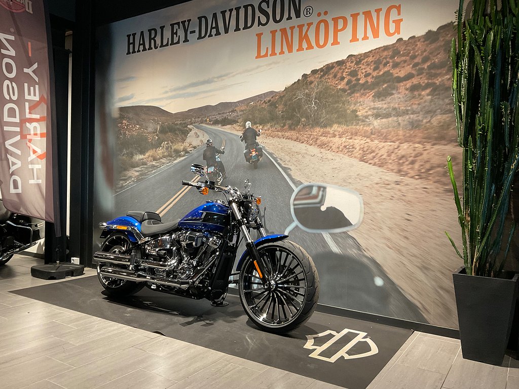 Harley-Davidson Breakout Från 3088kr/mån.