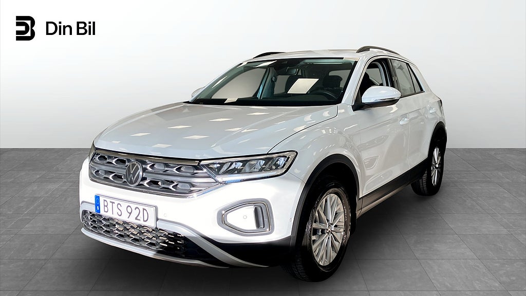 Volkswagen T-Roc 1.5 | LIFE| Backkamera | Adaptiv Farthållare |
