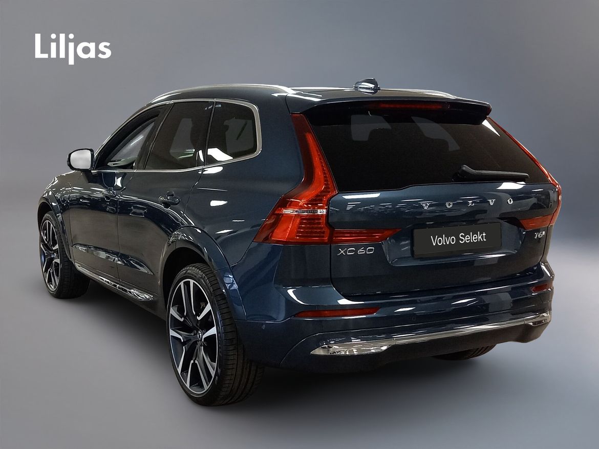 Volvo XC60 T6 AWD Ultra Bright 2025, bild 3/10