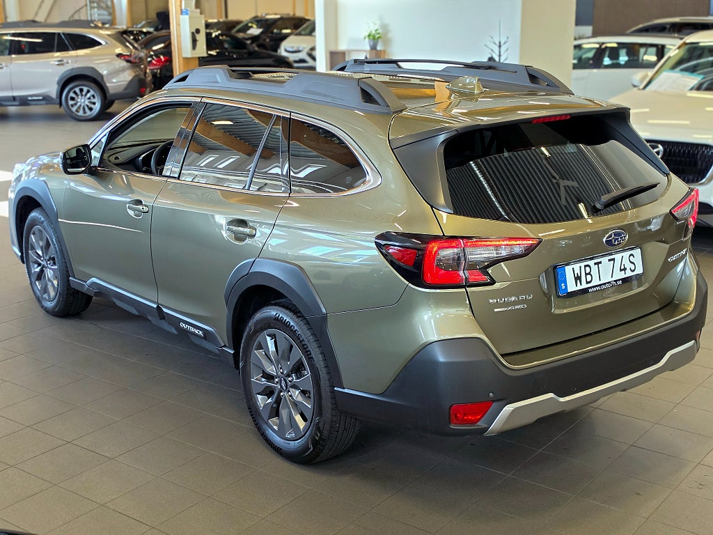 Subaru Outback 2.5 4WD XFuel / Låg skatt / Serviceavtal ingår /