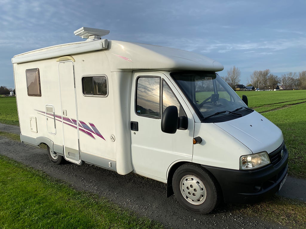 McLouis 264 Under 6 meter/ Solceller