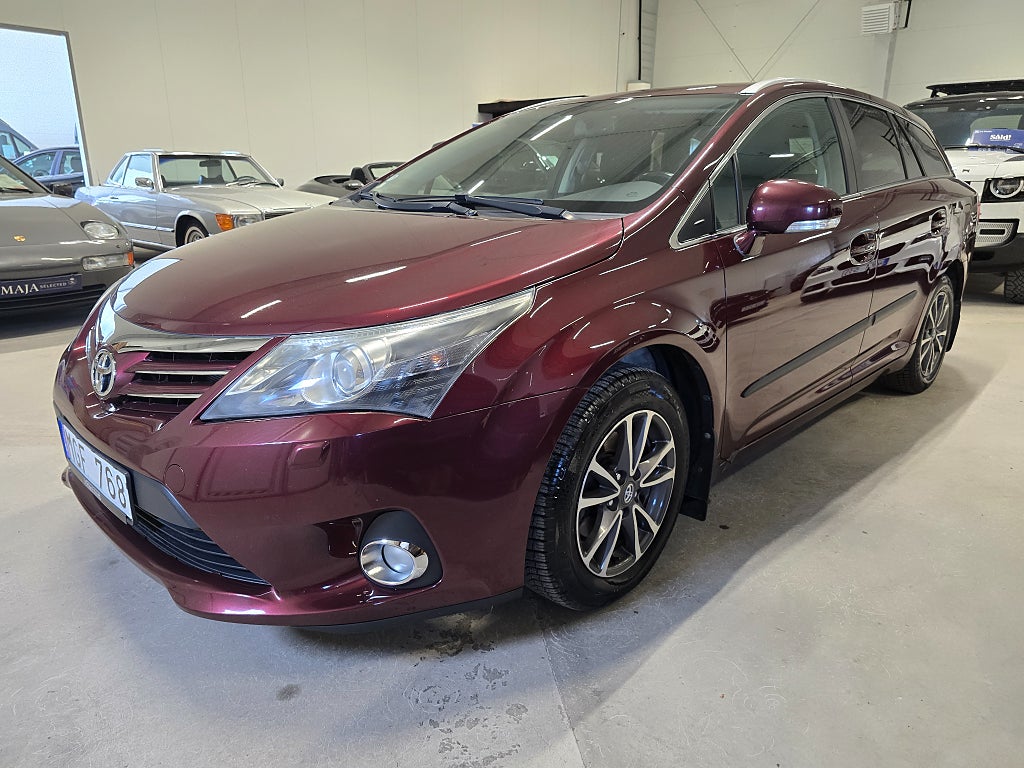 Toyota Avensis Kombi 2.0 D-4D Business *Gotlandsbil *Dragkrok