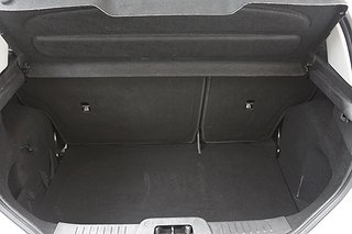 Halvkombi Ford Fiesta 22 av 22